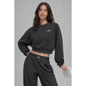 Alo Yoga Cropped Accolade Crewneck Anthracite Womens S NWT Athleisure Streetcore